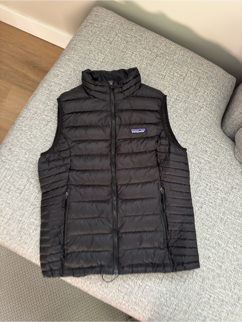 Patagonia Black Quilted Women's Down Jacket with Colorful Logo